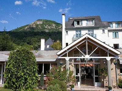 Logis Hôtel Les Cimes Argelès-Gazost Exterior foto